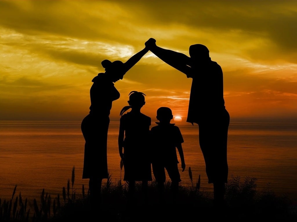 La joie en famille : activités ludiques pour petits et grands